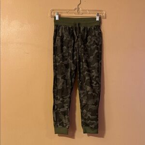 Wonder Nation Green‎ Camouflage Joggers
